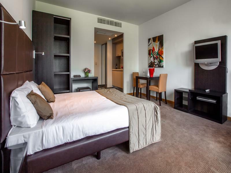 Diamant Suites Brussels Eu Etterbeek Eksteriør bilde